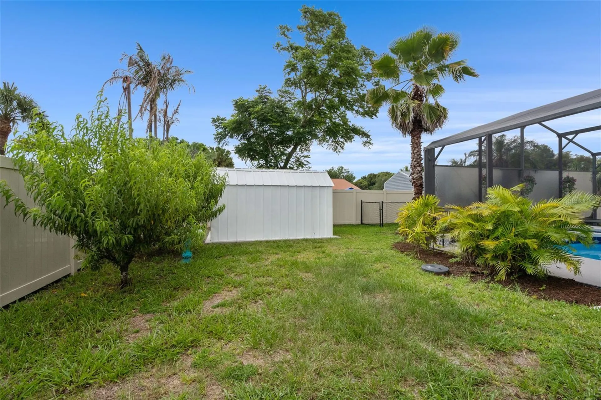 131 Flower Queen Court Orlando FL 32807