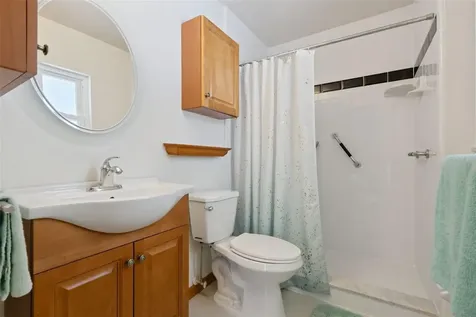 131 Flower Queen Court Orlando FL 32807