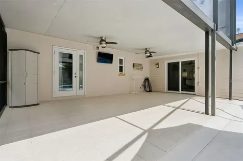 131 Flower Queen Court Orlando FL 32807