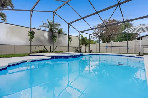 131 Flower Queen Court Orlando FL 32807