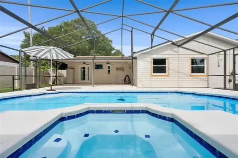 131 Flower Queen Court Orlando FL 32807