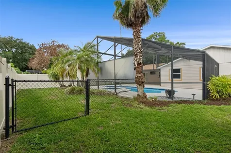 131 Flower Queen Court Orlando FL 32807