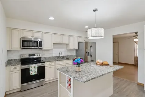 131 Flower Queen Court Orlando FL 32807
