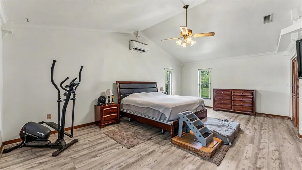14080 Us Highway 98 N Kathleen FL 33849