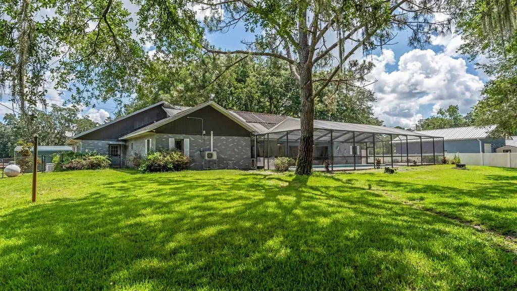 14080 Us Highway 98 N Kathleen FL 33849