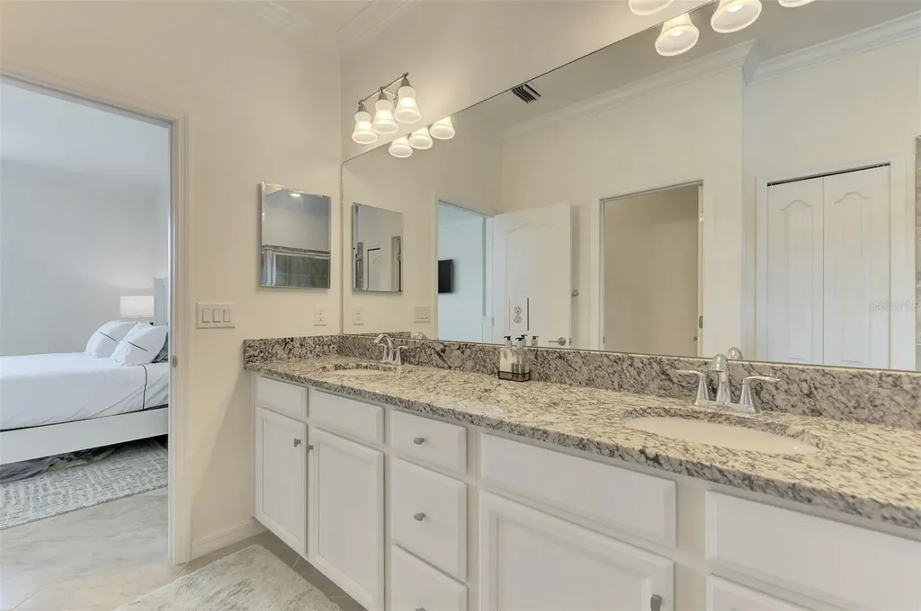 9903 Wingood Drive Venice FL 34292