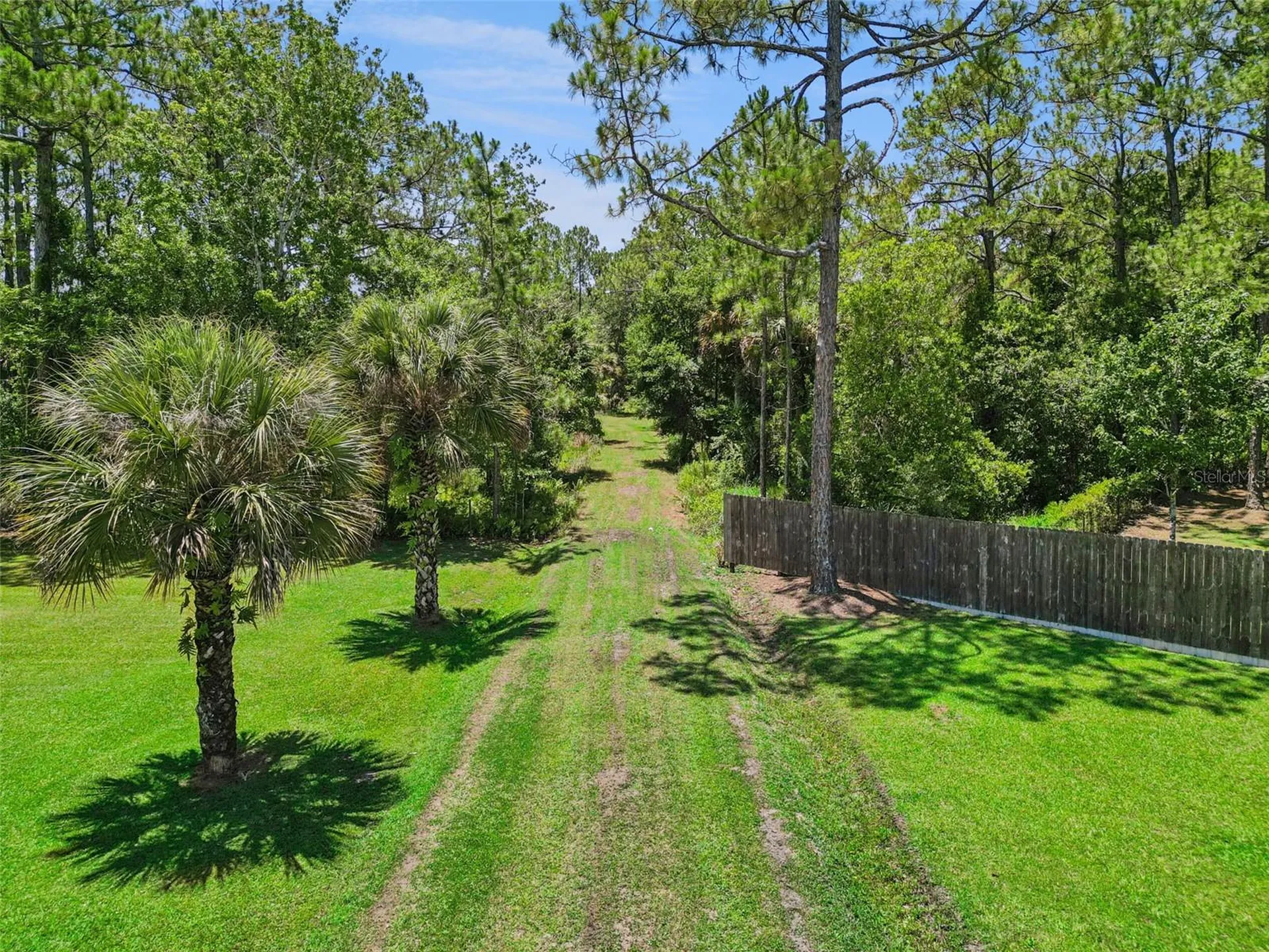 4115 Golden Shores Boulevard Mims FL 32754