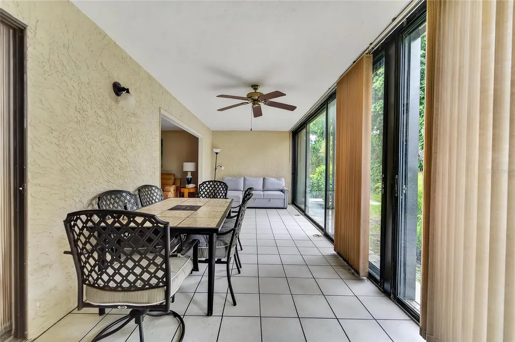 593 Lakeside Drive Bradenton FL 34210