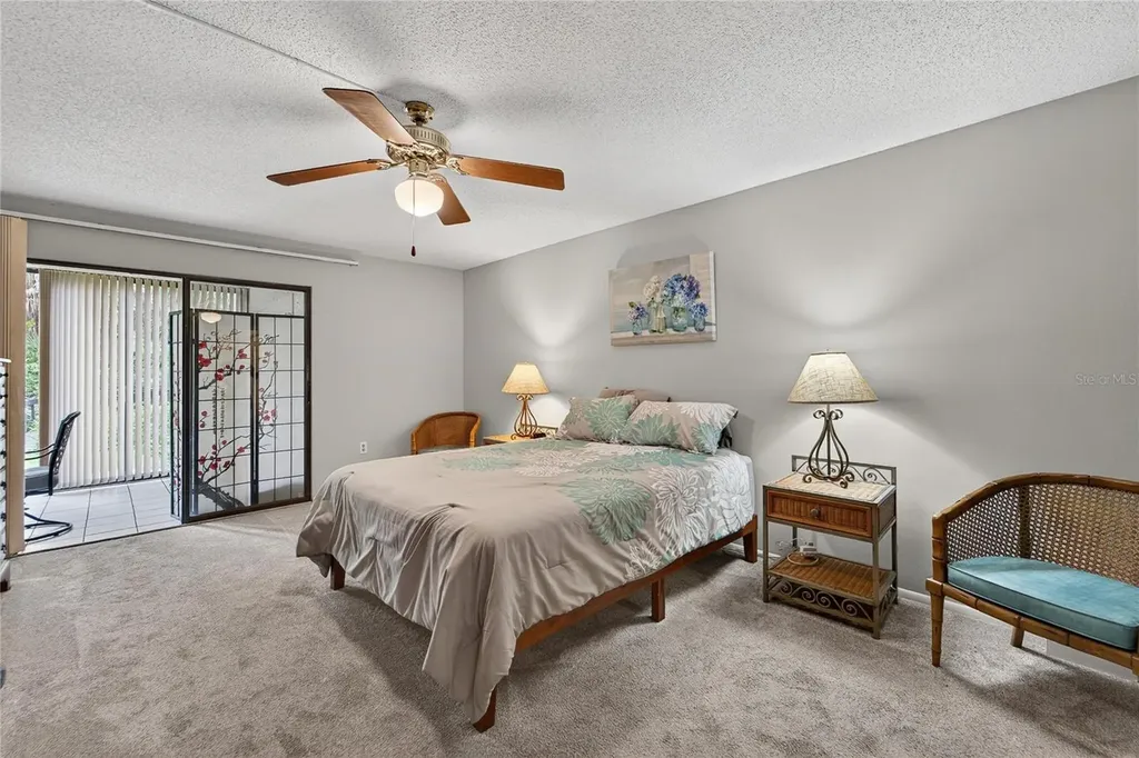 593 Lakeside Drive Bradenton FL 34210