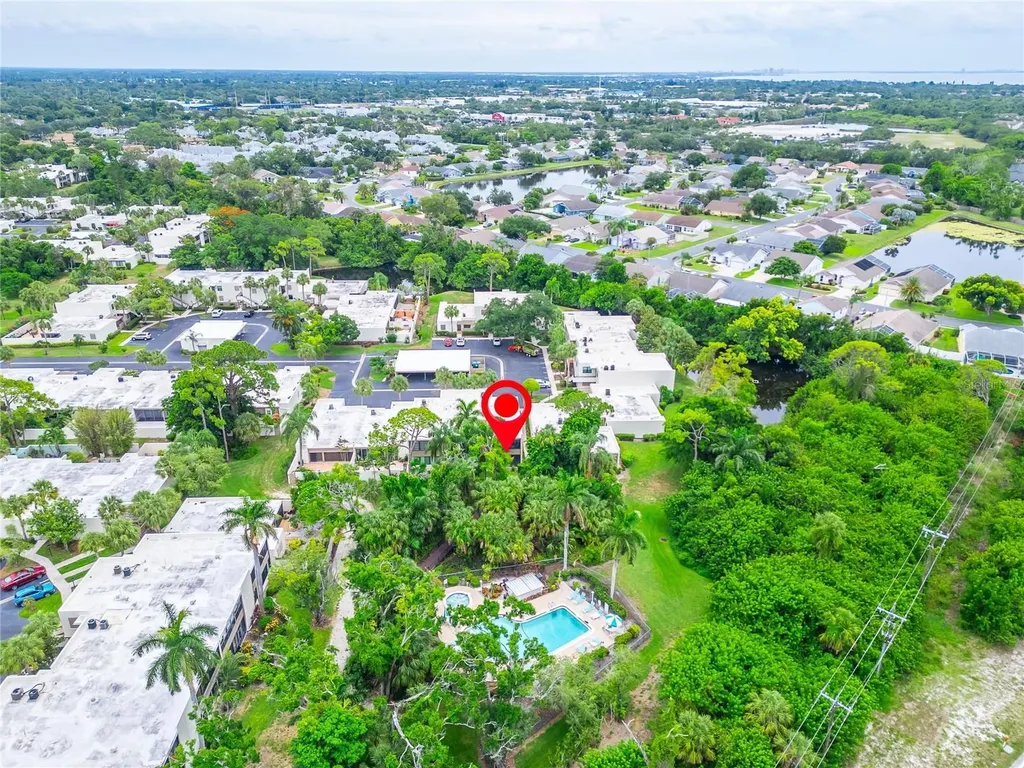 593 Lakeside Drive Bradenton FL 34210