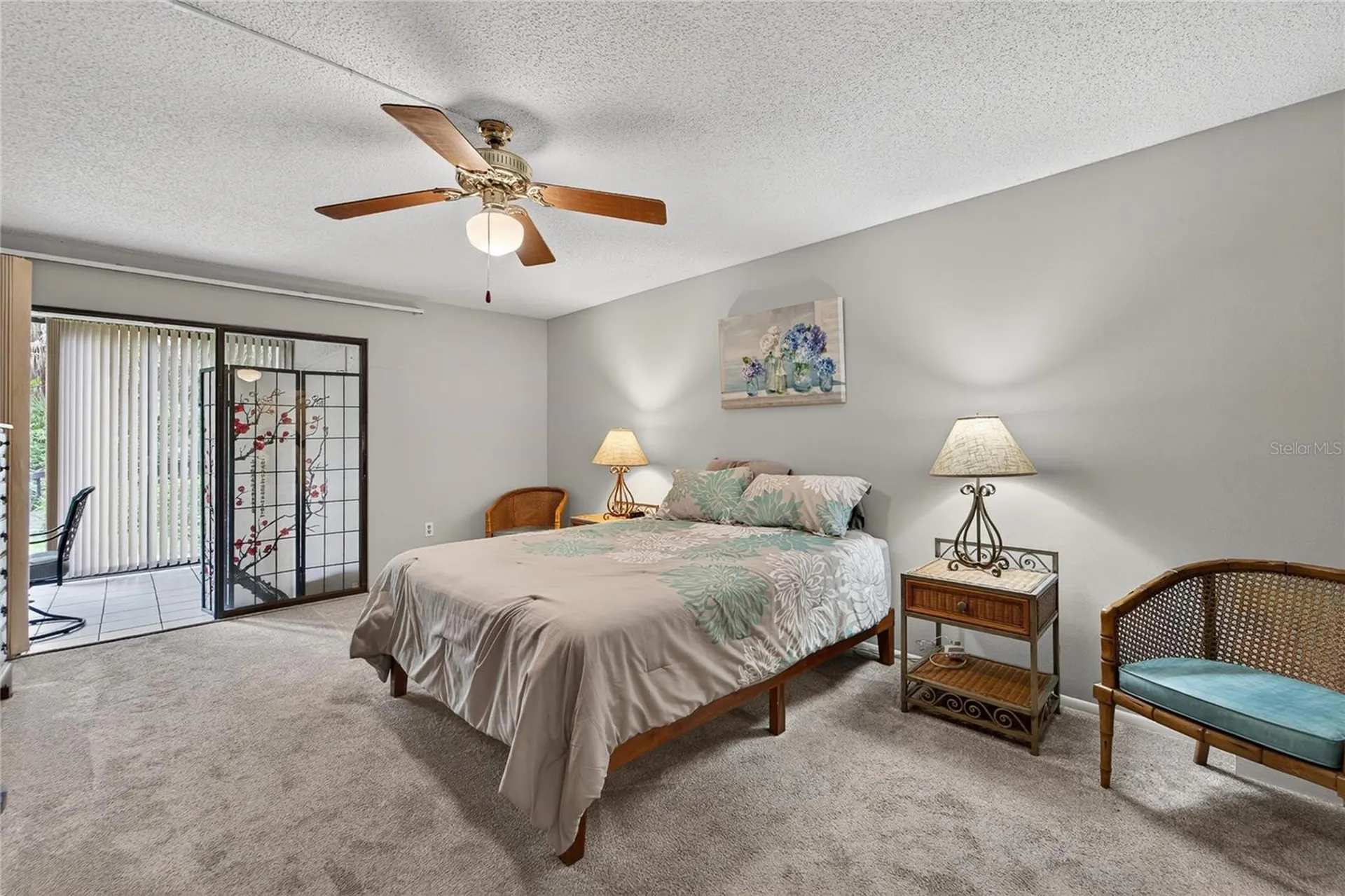 593 Lakeside Drive Bradenton FL 34210