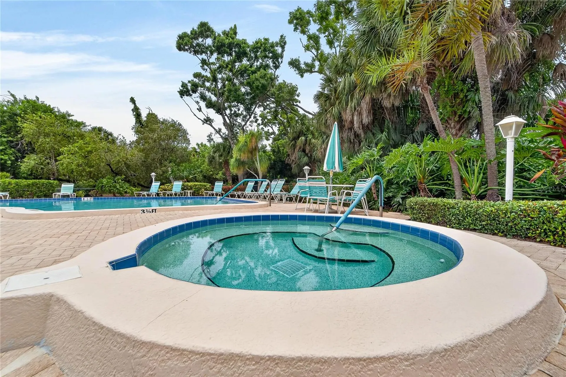 593 Lakeside Drive Bradenton FL 34210