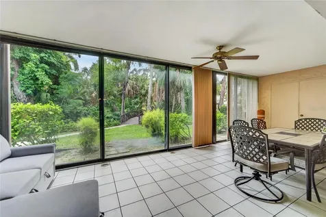 593 Lakeside Drive Bradenton FL 34210