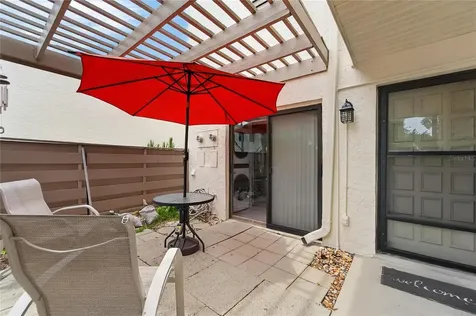593 Lakeside Drive Bradenton FL 34210
