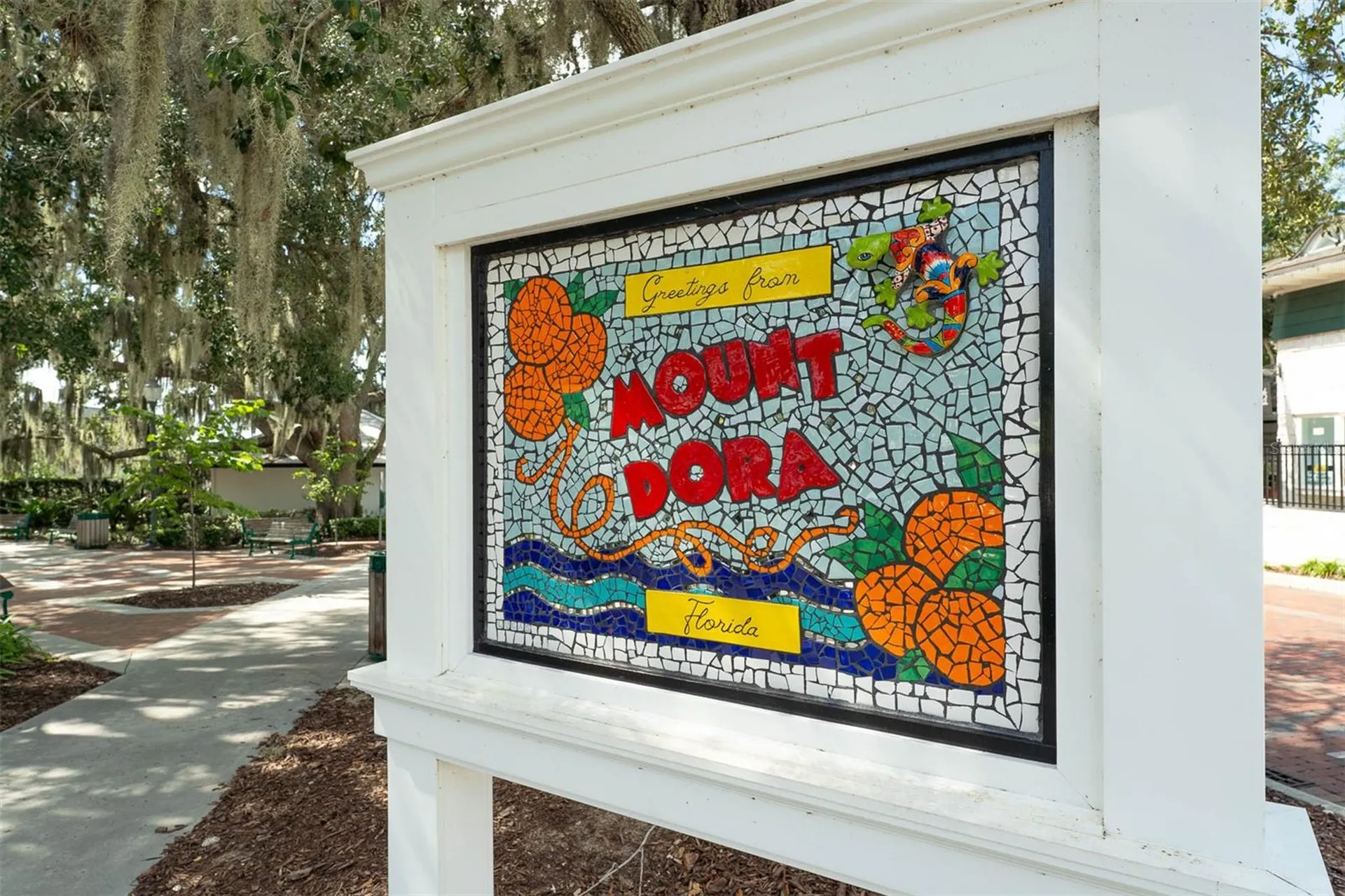 110 N Tremain Street Mount Dora FL 32757