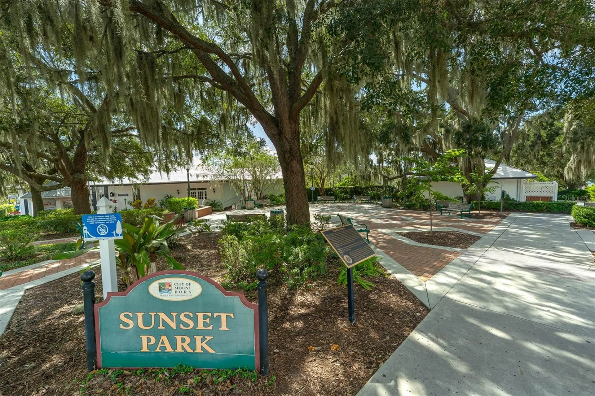 110 N Tremain Street Mount Dora FL 32757