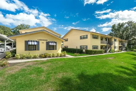 110 N Tremain Street Mount Dora FL 32757