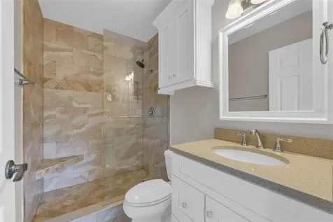 110 N Tremain Street Mount Dora FL 32757