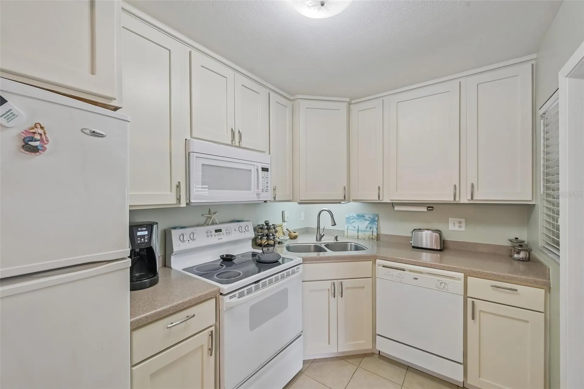 390 301 Boulevard W Bradenton FL 34205