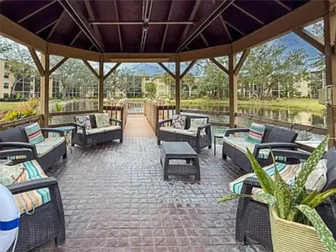 390 301 Boulevard W Bradenton FL 34205