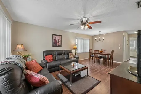 390 301 Boulevard W Bradenton FL 34205