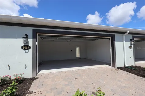 1417 Hyde Street St Cloud FL 34771