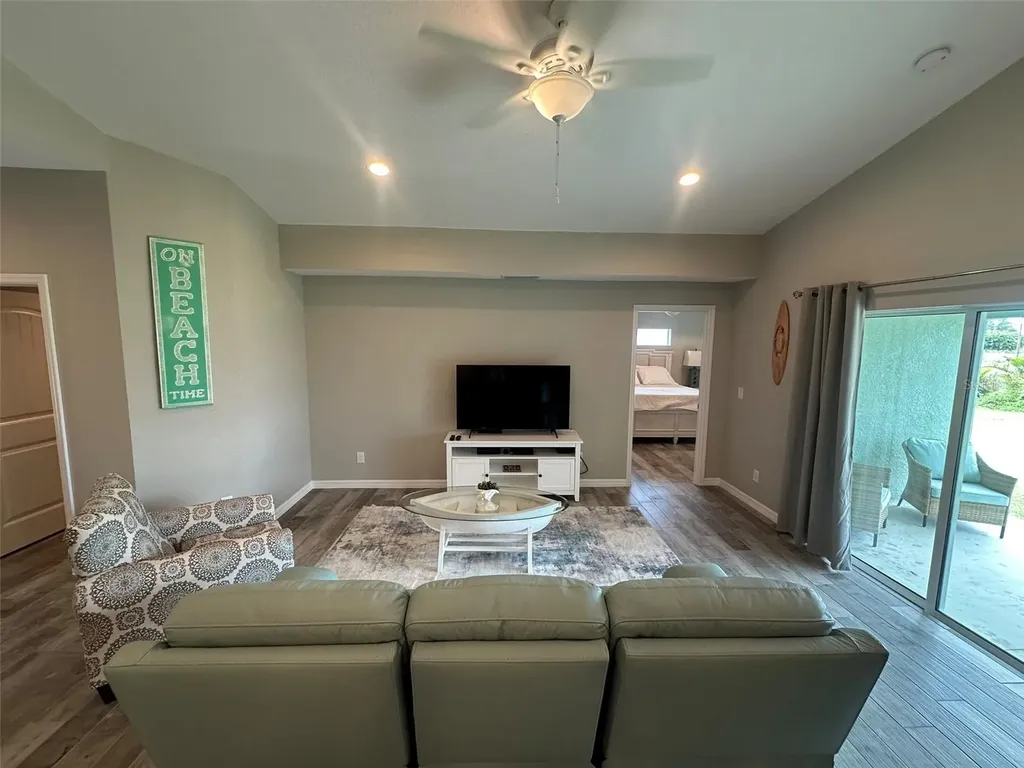 160 Sunset Road Rotonda West FL 33947