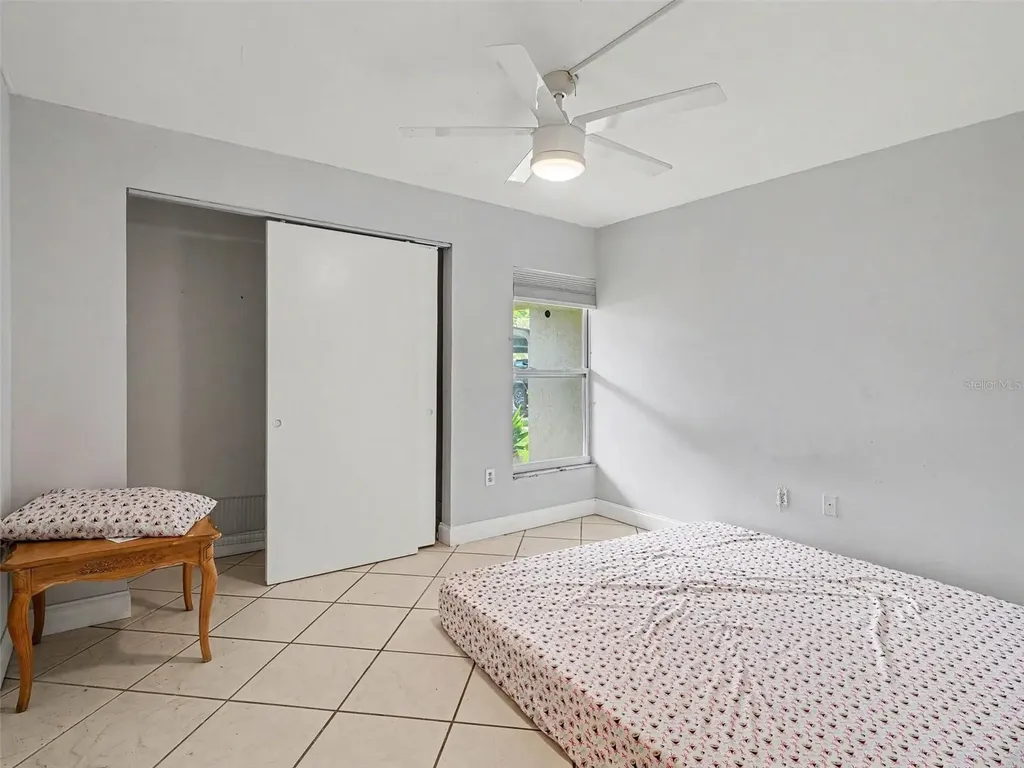 2653 Woodgate Lane Sarasota FL 34231