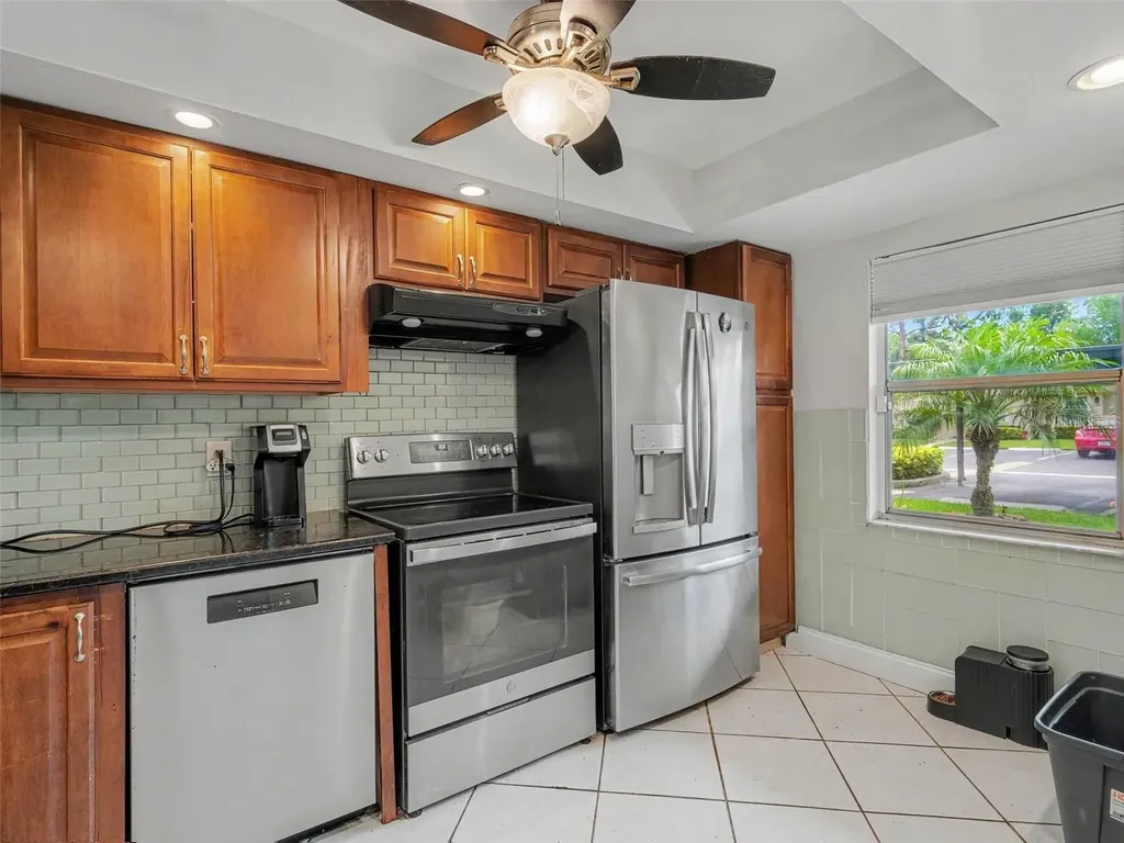 2653 Woodgate Lane Sarasota FL 34231