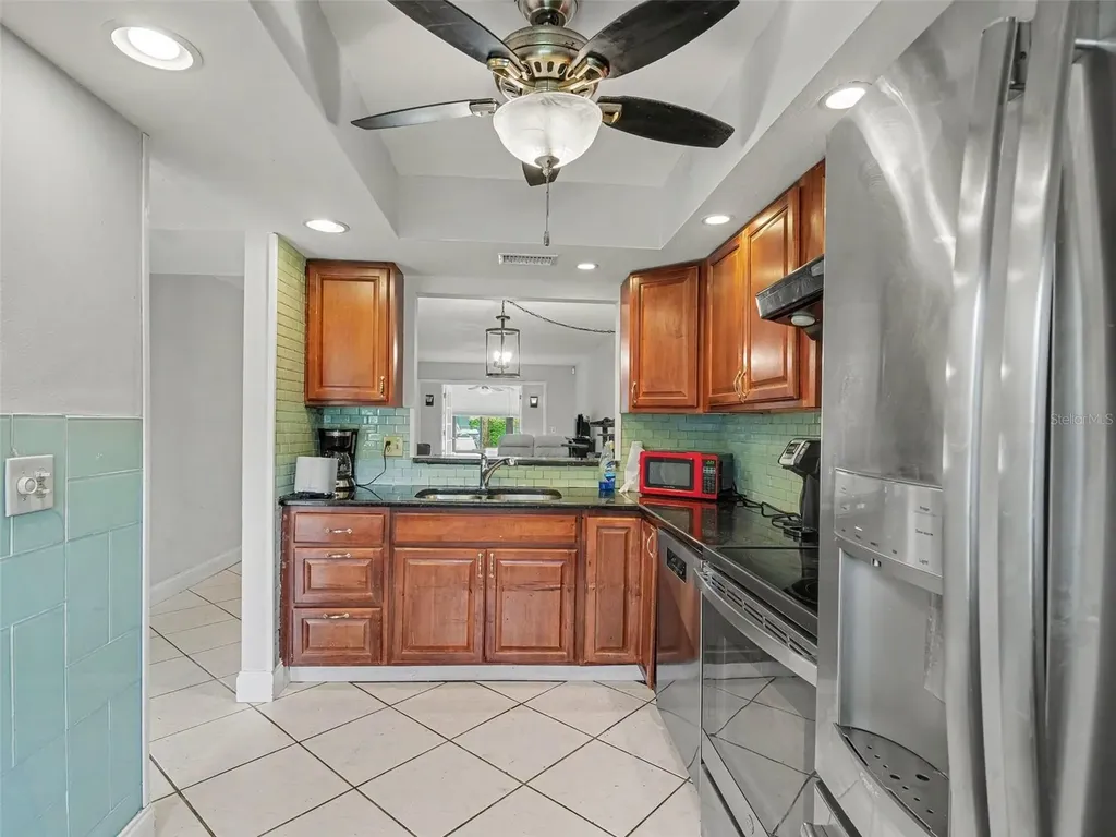 2653 Woodgate Lane Sarasota FL 34231