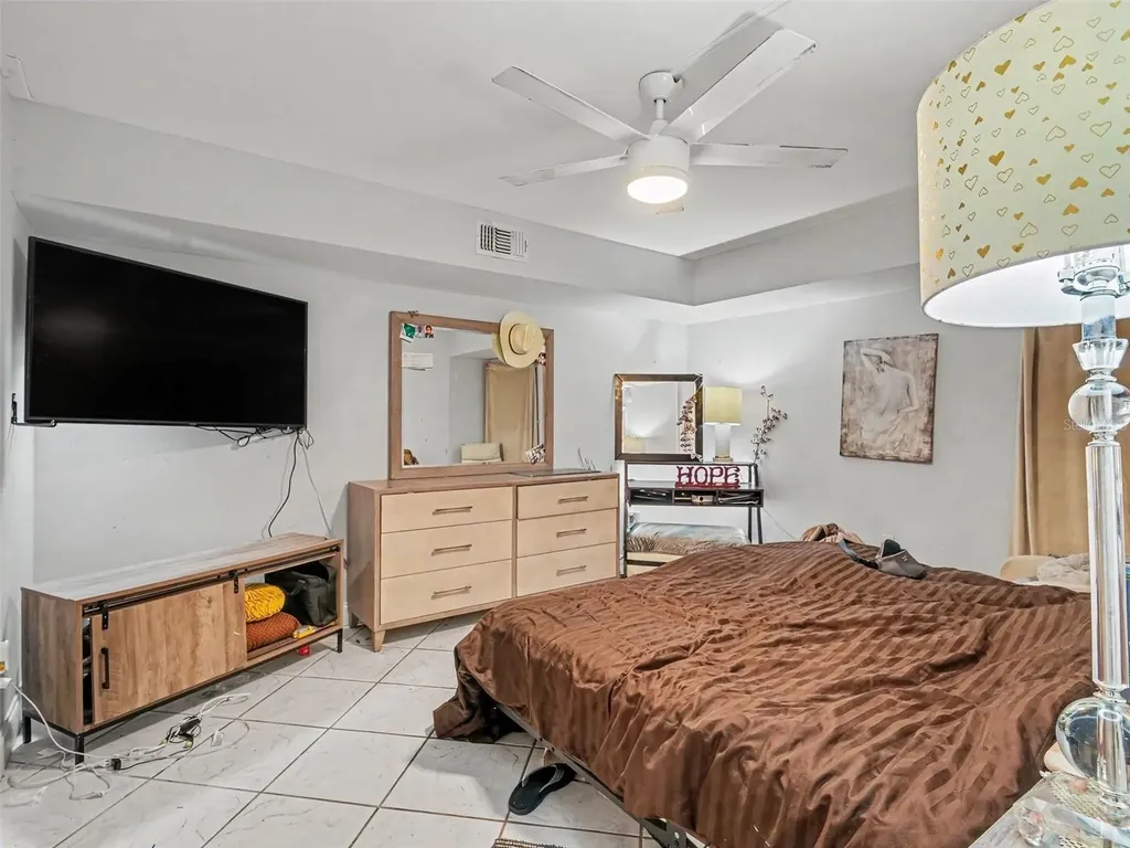 2653 Woodgate Lane Sarasota FL 34231