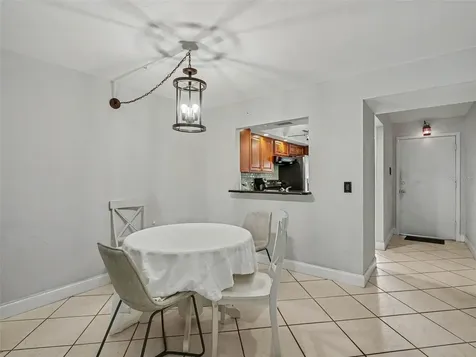 2653 Woodgate Lane Sarasota FL 34231