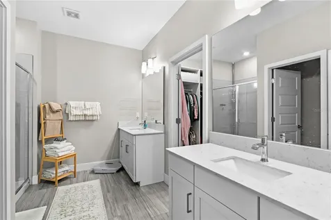 9890 Red Bay Loop Land O Lakes FL 34637