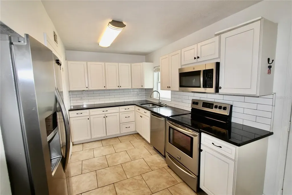 55 Randia Drive Orlando FL 32807
