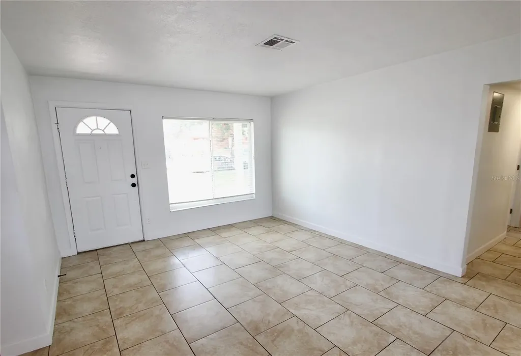 55 Randia Drive Orlando FL 32807