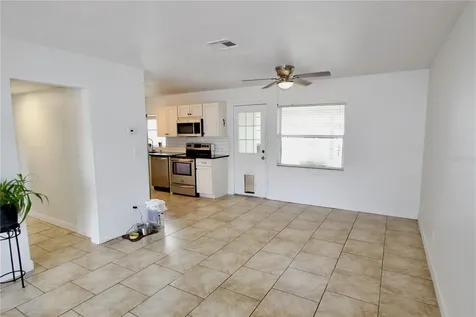 55 Randia Drive Orlando FL 32807