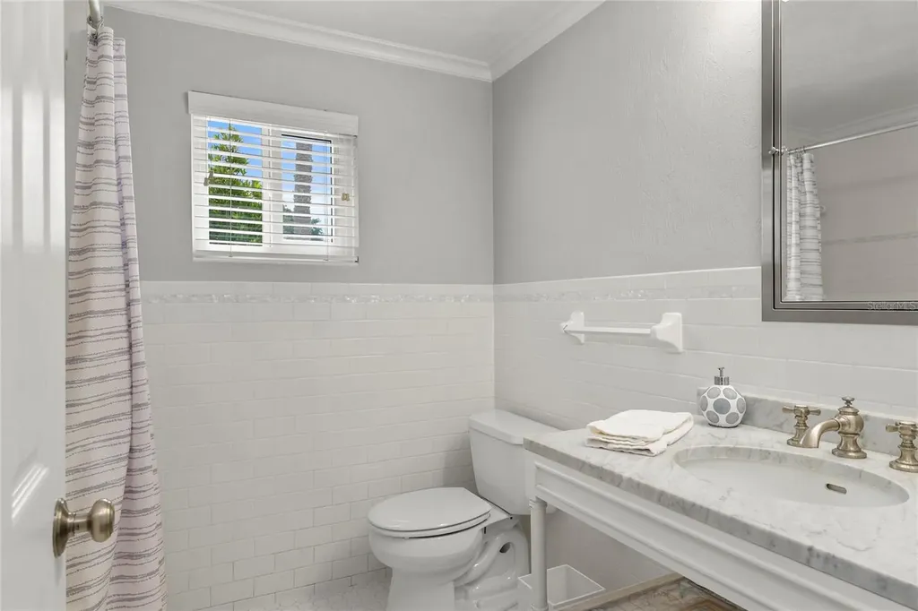 232 Quay Assisi New Smyrna Beach FL 32169
