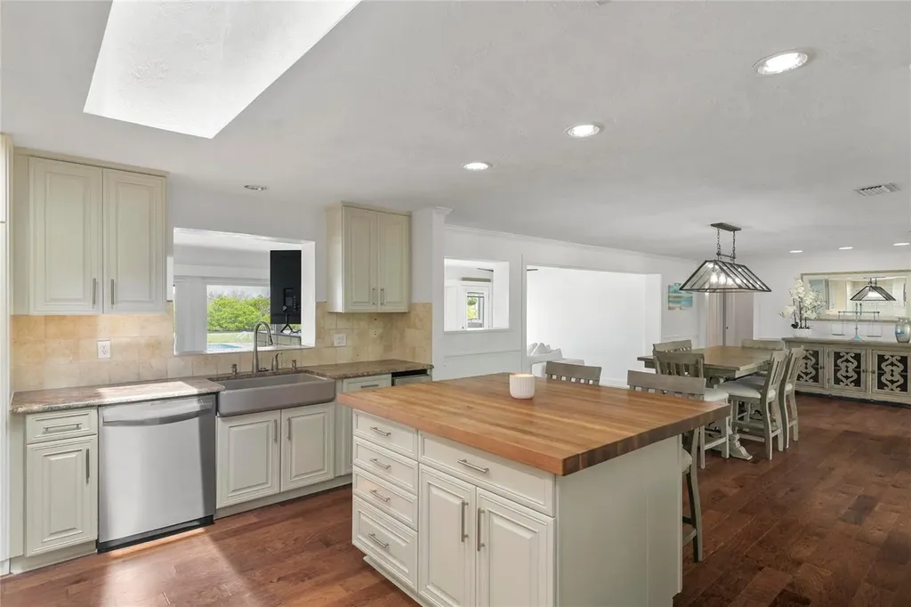 232 Quay Assisi New Smyrna Beach FL 32169