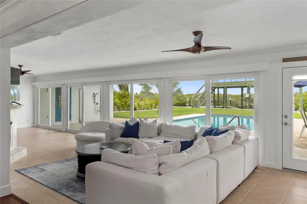 232 Quay Assisi New Smyrna Beach FL 32169