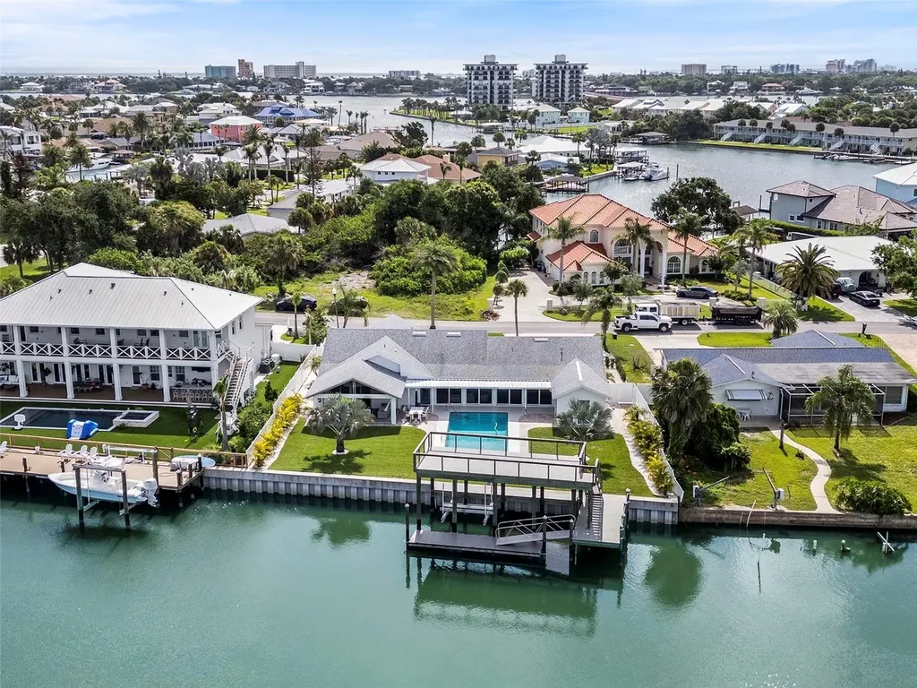 232 Quay Assisi New Smyrna Beach FL 32169