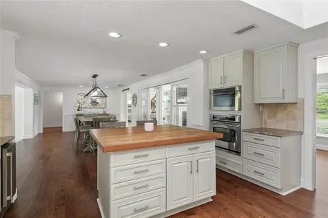 232 Quay Assisi New Smyrna Beach FL 32169