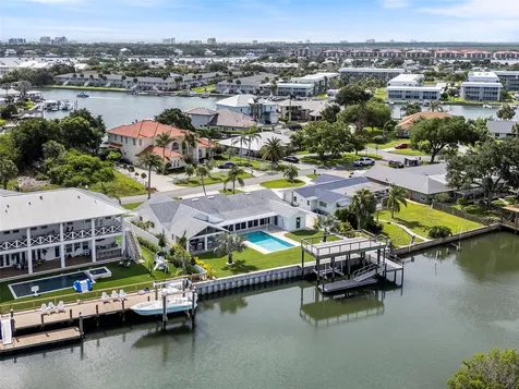 232 Quay Assisi New Smyrna Beach FL 32169