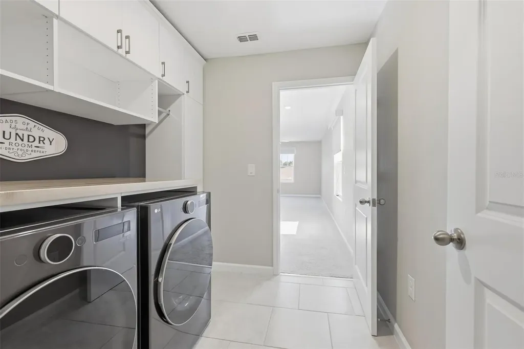 1037 River Otter Way Deland FL 32720