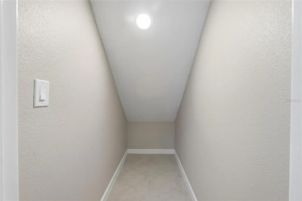 1037 River Otter Way Deland FL 32720