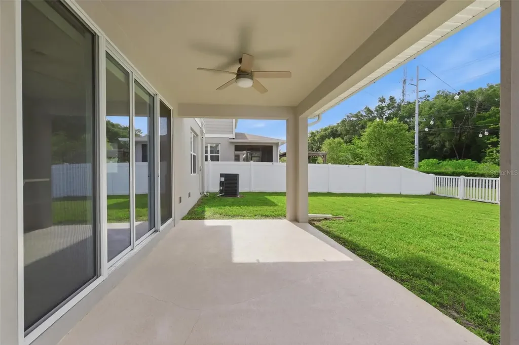 1037 River Otter Way Deland FL 32720