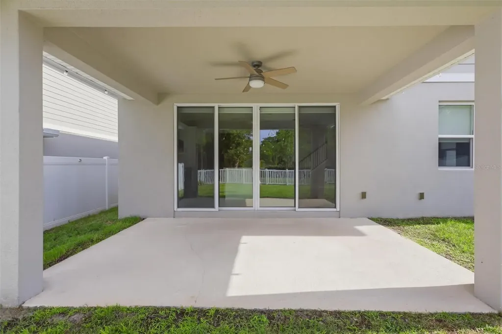 1037 River Otter Way Deland FL 32720