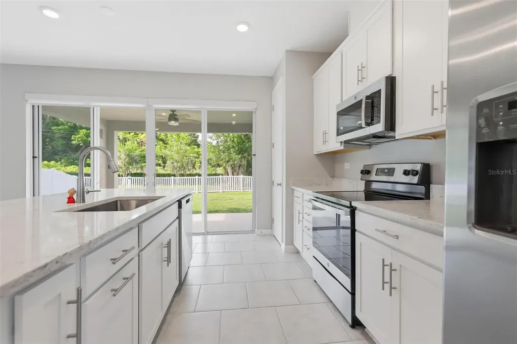 1037 River Otter Way Deland FL 32720