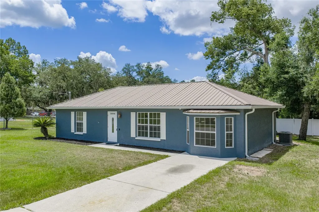 36844 Church Avenue Dade City FL 33525