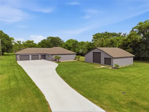 450 Rosedale Avenue St Cloud FL 34769