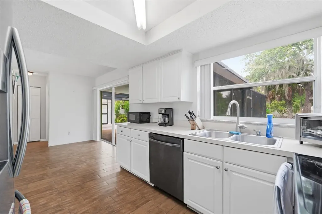 3643 Woodhill Drive Brandon FL 33511